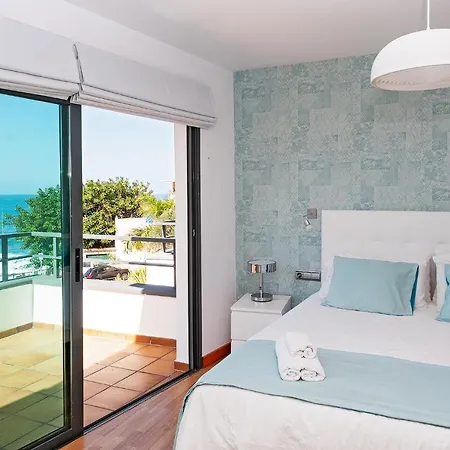 Beach House With Sunset Views! Hébergement de vacances *
