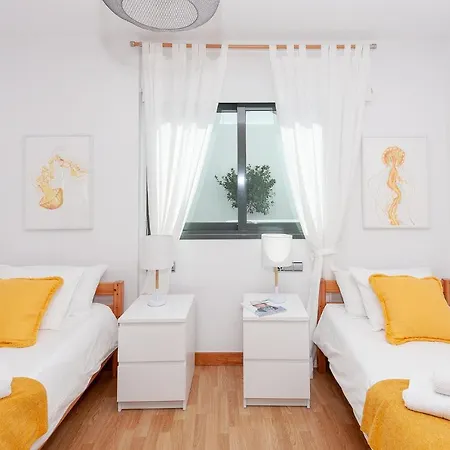 Beach House With Sunset Views! Hébergement de vacances